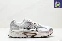 Nike V5 RNR、ナイキ 快適でユニバーサルな滑り止め性能があり、摩耗に強いロートップカジュアルシューズ