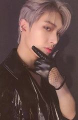 衣類　BTS(防弾少年団) MIC Drop スウェットシャツ 03 チャコール Mサイズ m61325112904_1.jpg?1703052879