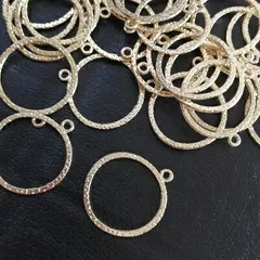 メタルチャーム 【 4個 】 円形 サークル 30.5mm レジン空枠 レジン枠 レジンフレームチャーム パーツ カン付きチャーム フラット ゴールド