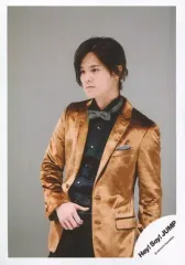 【中古】生写真(ジャニーズ) Hey! Say! JUMP/岡本圭人/上半身・衣装キャメル・右手腹部/「マエヲムケ」PV＆ジャケ写撮影オフショット/公式生写真