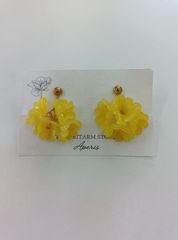 ⑦レジン製イヤリング　イエロー系　ハンドメイド　花びら