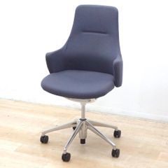 オカムラ okamura ライブス 肘付オフィスチェア CD55BW-FKY4 ダークブルー 布 おしゃれ リビングスタイル 在宅 EG18679 中古オフィス家具