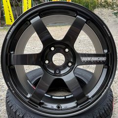 カローラクロス他　美品　グッドイヤー　スタッドレス　215/65R16 アイスナビ カローラクロス 215/65R16 スタッドレス