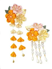 新商品 鈴付き 手作り 結婚式 卒業式 赤 花 黄 つまみ細工 和装 紫 振袖 着物 ピンク 袴 グレー 浴衣 七五三 白と青 成人式 髪飾り2点セット 6色 [JZOON]