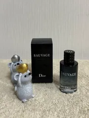 💛再入荷　DIOR SAUVAGE EAU DE TOILETTE (10ml)