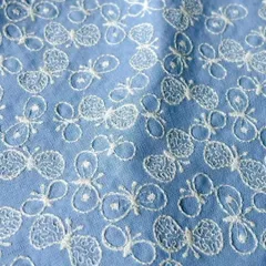 刺繍生地 コットンリネン 水色 薄手 蝶々柄 120×50 ハンドメイド