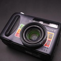【美品】SONY サイバーショット DSC-S85