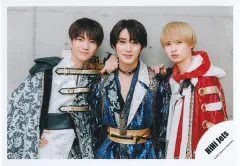 【中古】生写真(ジャニーズ) HiHi Jets/高橋優斗・橋本涼・井上瑞稀/横型・上半身/HiHi Jets ISLAND TV プロフィール写真撮影オフショット 第1弾/公式生写真