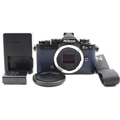 ■シャッター数836枚！新品同様■ Nikon Z fc ボディ ブラック ミッドナイトグレー ミラーレス一眼 プレミアムエクステリア張替えモデル ニコン