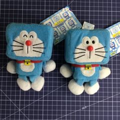 ドラえもん　スクエアドラえもんマスコット　ぬいぐるみ　２個セット