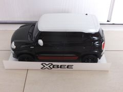 SUZUKI クロスビーカラーサンプル