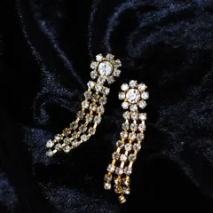 ヴィンテージ　1950′s　クリアラインストーン　フラワーモチーフ　タッセル　ゴールドメタル　イヤリング