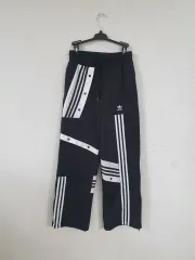 2025年最新】ダニエル カタリ アディダスの人気アイテム - メルカリ