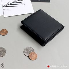 【育てるコインケース、あります】日本製・高品質のBOX型コインケース／姫路で鞣された本革のコインケース。職人の技術が見事な逸品！コンパクトでありながら容量もあり、使い勝手も抜群！エイジングをぜひお楽しみください。ギフトにも喜ばれています♪