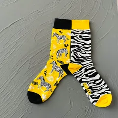 靴下　新作！！　左右非対称シリーズ　ゼブラ柄　おしゃれ靴下