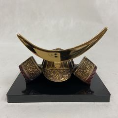 黄金兜徳川家康純金メッキ仕上げPC台付