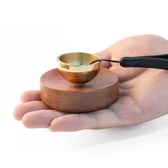 【人気商品】おりん ミニ 仏壇りん ペット【小さくても、とても良い音色】真鍮製 シンギングボール 余韻ある音が響く 携帯できる小さなおりん