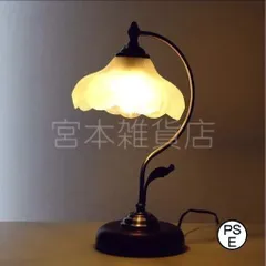 新しい未使用 テーブルランプ おしゃれ かわいい アンティーク調 アイアン LED ガラス ライト 卓上ランプ ベッドサイドランプ LED テーブルスタンドラン