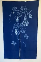 □送料無料□ 藍染暖簾折鶴抱き菊の葉紋明治時代和骨董