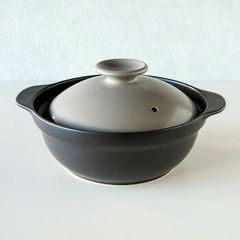 伊藤明美 土鍋 黒釉 一度使用 2〜3人用 伊藤明美 土鍋 黒釉 中蓋付き 一度使用 2〜3人用 - メルカリ