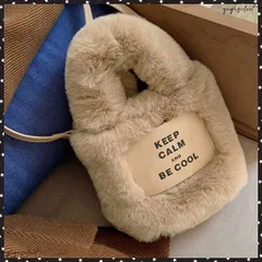 エコファーバッグ 秋冬 ミニトートバッグ可愛い ミニハンドバッグ 軽量 レディース おしゃれ ショルダーバッグ 斜め掛け 小さめ ふわふわ 手提げカバンもこもこ2wayショルダー バケツバッグ 韓国 フェイクファー 鞄