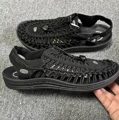 2025年最新】keen サンダル メンズ 27.5の人気アイテム - メルカリ