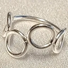 カレンシルバー リング 円 連結デザイン