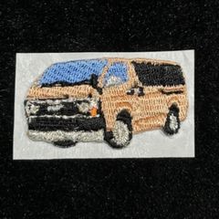 ★刺繍シール／ステッカー　ワッペン★　ワンボックス　ベージュ　丸目　小サイズ　1枚