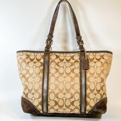 コーチ F031 ハンドバッグ トートバッグ シグネチャー チャーム 大容量 定番 ブラウン ベージュ レザー 布 COACH