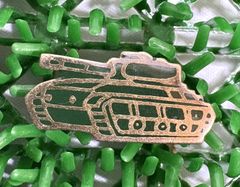 戦車　ピンバッチ