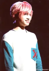 【中古】生写真(男性) 野口準(向坂椋)/ライブフォト・上半身・衣装緑・白・右向き・両手下・キャラクターショット/「MANKAI STAGE『A3!』～AUTUMN ＆ WINTER 2019～」ランダムブロマイド ステージショット