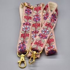 [084]インド刺繍リボンのスマホ用ネックストラップ・ショルダーストラップ（ピンク系、金具：ゴールド系）、ハンドメイド