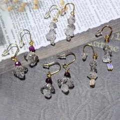 ＨＰ1〜ＨＰ4♡ハーキマーダイアモンドピアス♡ニューヨーク州産♡ハーキマーダイアモンド　ルビー　ガーネット　エチオピアオパール　水晶　ピアス　天然石ピアス　パワーストーンピアス　ネックレス　ペンダントトップ　レディースアクセサリー
