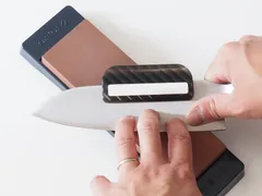 包丁研ぎホルダー 藤次郎 TOGRIP トグリップ（カラー:ブルー/ピンク/ブラック）のサムネイル