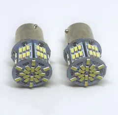 デコトラ屋 正規品 高輝度 24V専用 S25 BA15S シングル球  LED 54連搭載 ホワイト 2個セット     マーカー球 コーナーランプ ポジションランプ 車幅灯 スモールランプ 位置灯 テール ナンバー灯 ライセンスランプ G18 バックランプ