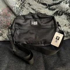 ★お値下げ不可★NEW ERA ショルダーポーチ ラージ 2L ブラック 14521316 ポリエステル ショルダーバッグ カバン