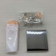 현재 미사용품 넨도로이드도루 화이트 래빗 소체 파트만 바디 파트 archetype boy 구 타입 받침대 오리지날 컬러 바디 사진에 있는 것만 장미 판매 불가