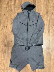 Nike(ナイキ） テックフィット セットアップ