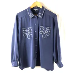 ロブディ ROBDY ブラウス シャツ 長袖 ステッチ刺繡 ビジューボタン とろみ素材 パープル 紫 2025081500094