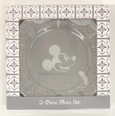 ディズニーストア プレート2枚セット ミッキー&ミニー(タイル柄)