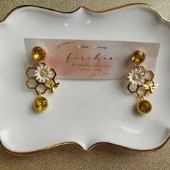 【№456】ハニービー&マーガレットクリスタルイヤリング