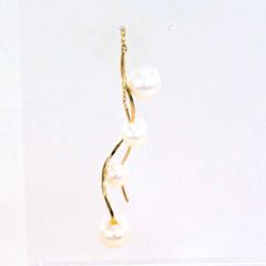 K18YG　ピアス　pierced earrings（片耳）　パール（真珠）　総重量約0.9g