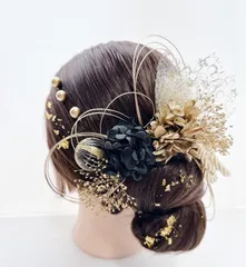no.13 成人式髪飾り　成人式　髪飾り　結婚式　ヘアアクセ　水引　金箔　チュール　ゴールド　ブラック　紐