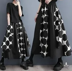 新品 2026新作 モード系  大きいサイズ レディース スカート　シルエット 配色 最旬コーデ ハイブランド 憧れ 流行 モード系ファッション ワントーン モノトーンコーデ 配色 水玉模様  ロング　ドット　夏 秋 新品