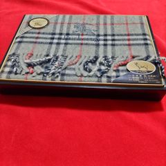 バーバリー　Burberry　ひざ掛　ウール100%  　65 ✕120cm　新品未使用