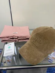 2025年最新】miumiu キャップ コーデュロイの人気アイテム