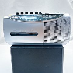 【動作確認済/美品】SONY ソニー ラジオカセットコーダー 2014年製 CFM-E5 シルバー FM/AMラジオ カセットレコーダー ポータブル 録音 再生 コンパクト 乾電池/AC両対応