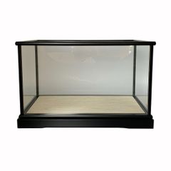 黒枠　ガラスケース　曇りガラスバック 【内寸サイズ：間口39㎝　奥行21㎝　高さ22㎝(約)】