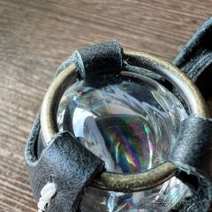 虹の輝きアイリスクォーツレザーキーホルダー【送料無料】