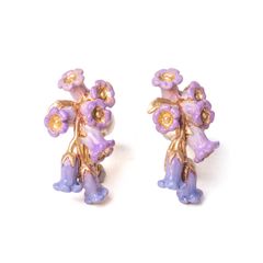 Item thumbnail for item 1288fda7-9f41-4fe5-9de1-1c41e8c2a422